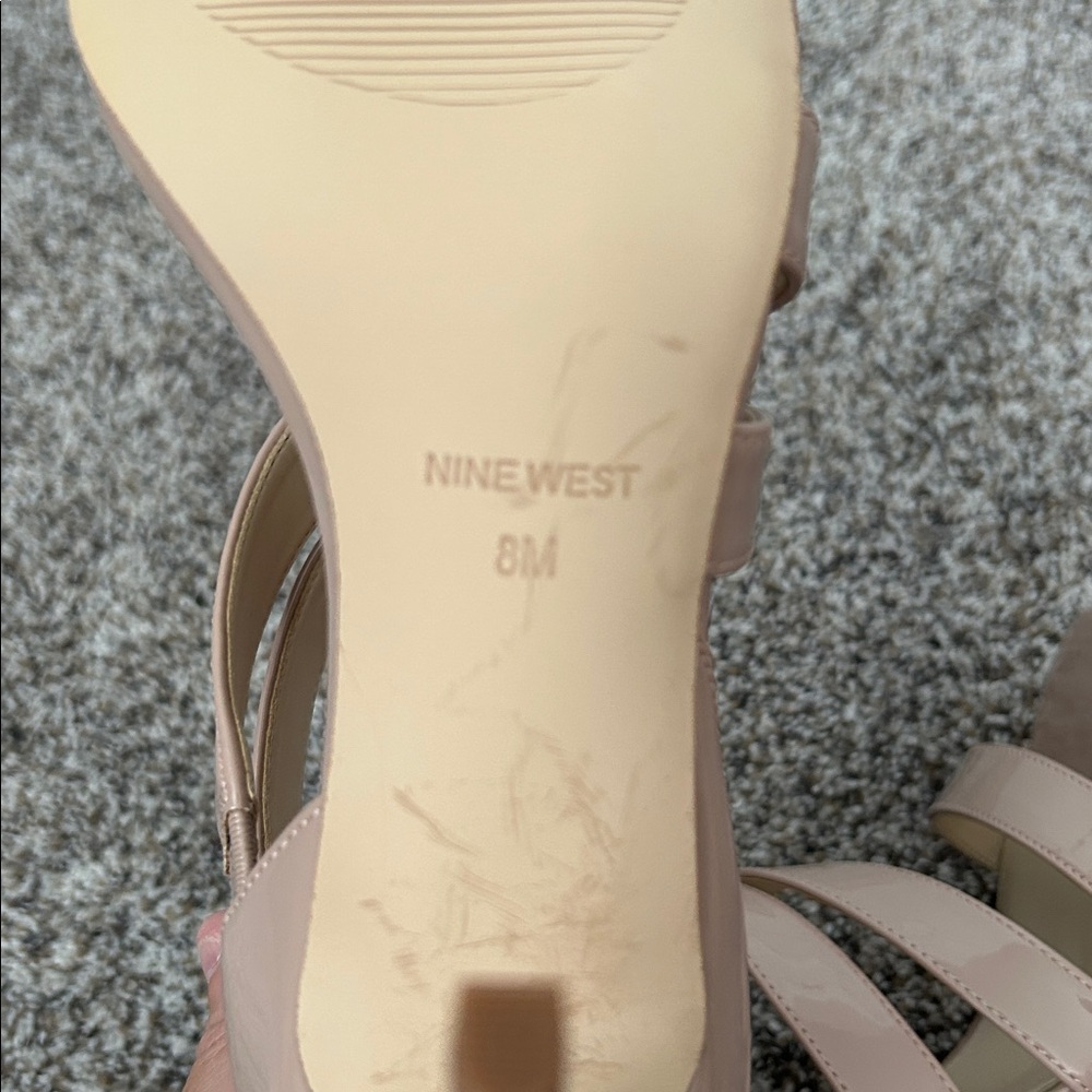 NWOB sz 8 Nine West patent leather nude - Picture 4 of 6